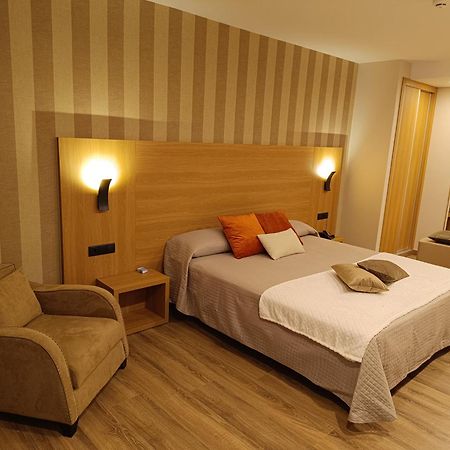 Praza Camelias Hotel Sarria Luaran gambar