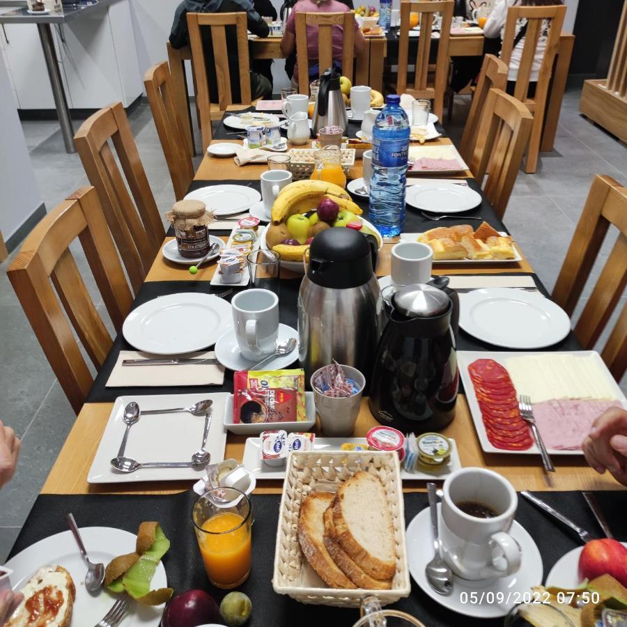 Praza Camelias Hotel Sarria Luaran gambar