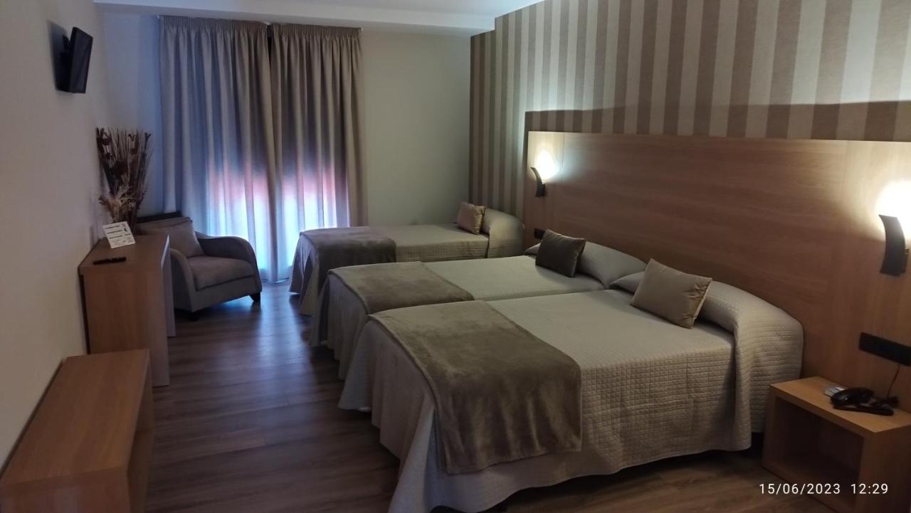 Praza Camelias Hotel Sarria Luaran gambar
