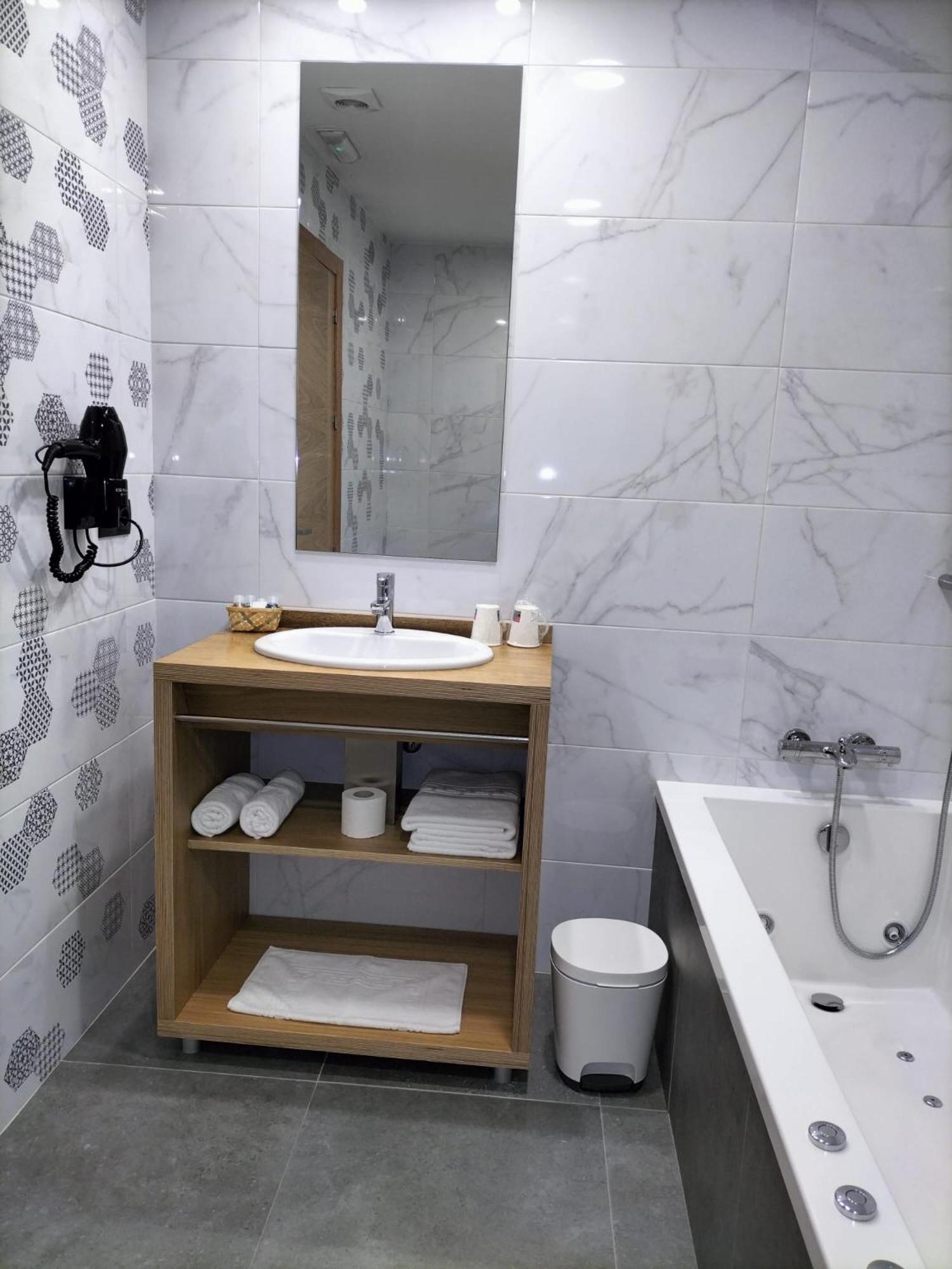 Praza Camelias Hotel Sarria Luaran gambar